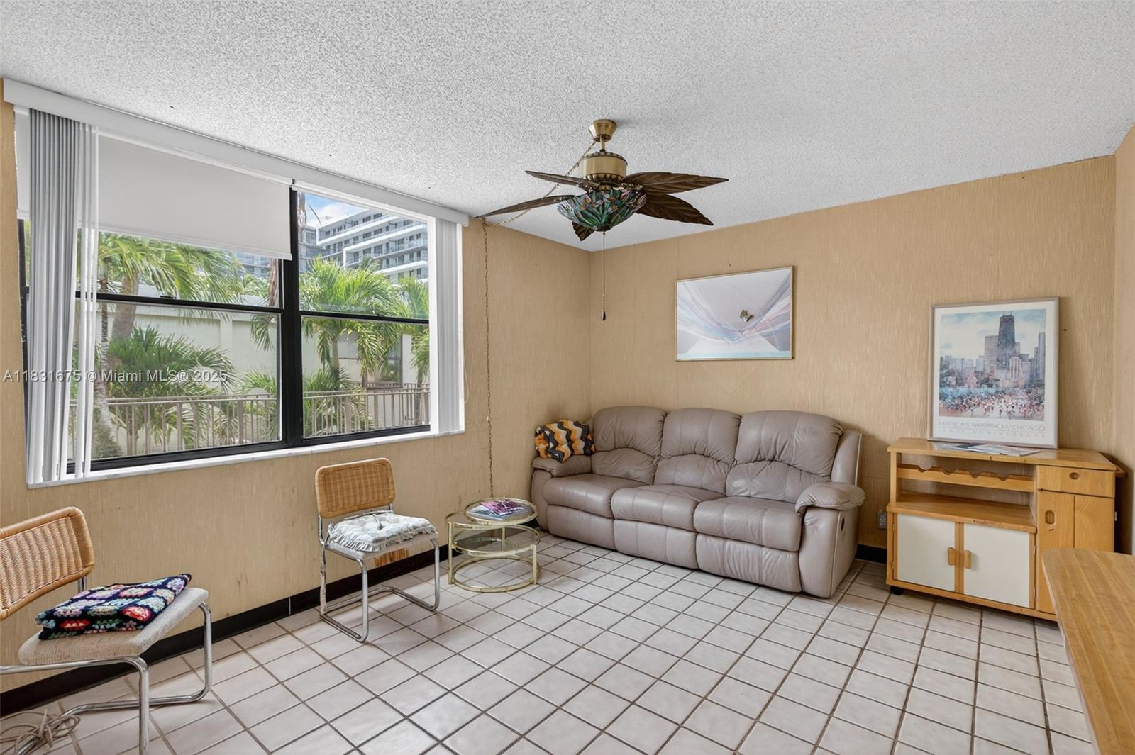 VILLA DORADA CONDO NO 2 - Residential