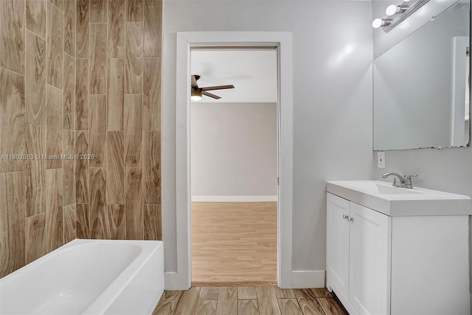 WOODHAVEN AMENDED PLAT - Residential Income