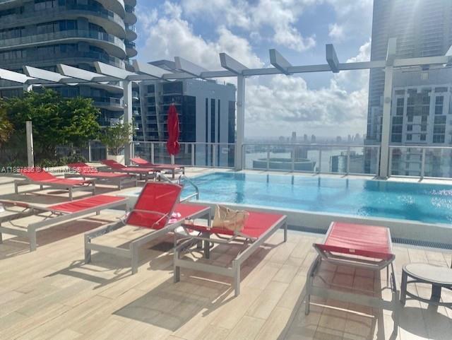 1100 MILLECENTO RESIDENCE - Residential Lease