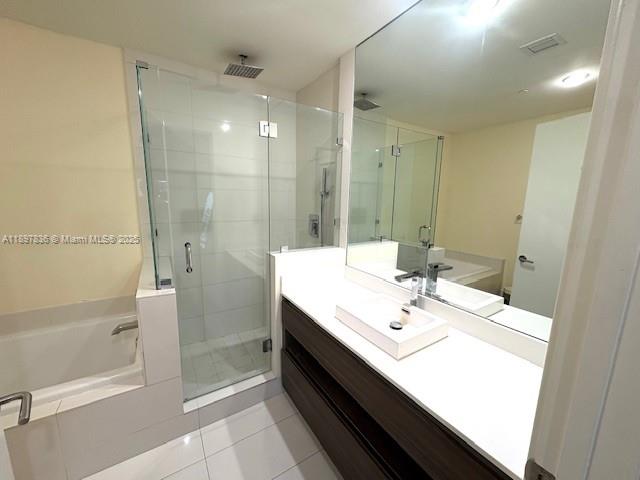 1100 MILLECENTO RESIDENCE - Residential Lease