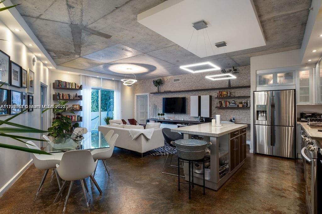 2001 Meridian Ave 323, Miami Beach, Miami-Dade County, Florida - 2 Bedrooms  
3 Bathrooms - 