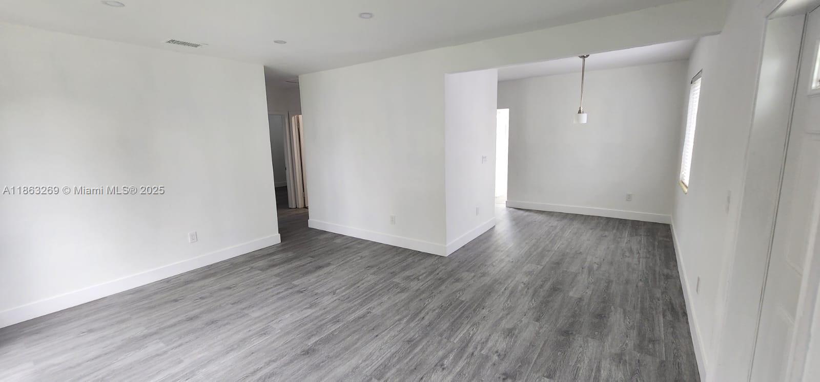 3520 NW 20th St 1