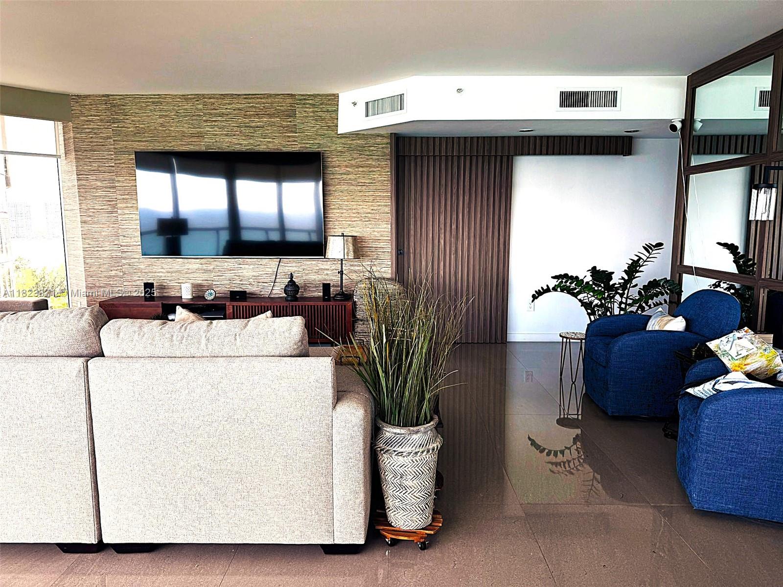 MILLENNIUM CONDO - Residential