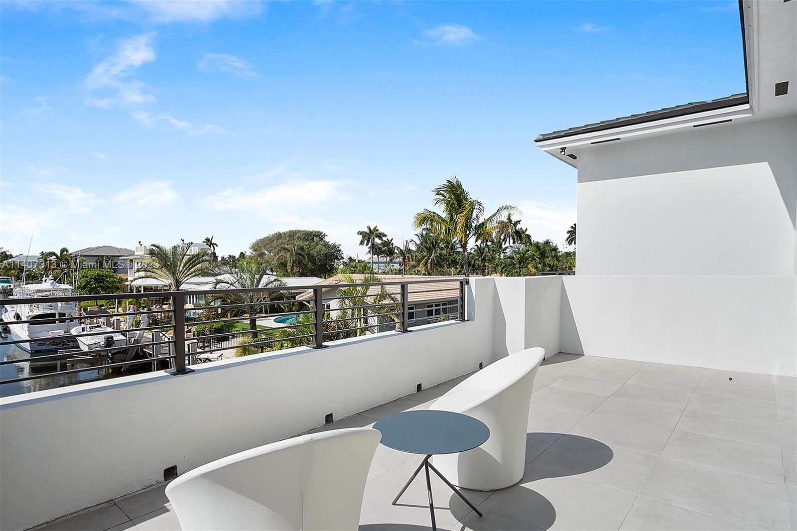 LAKE PLACID - Residential