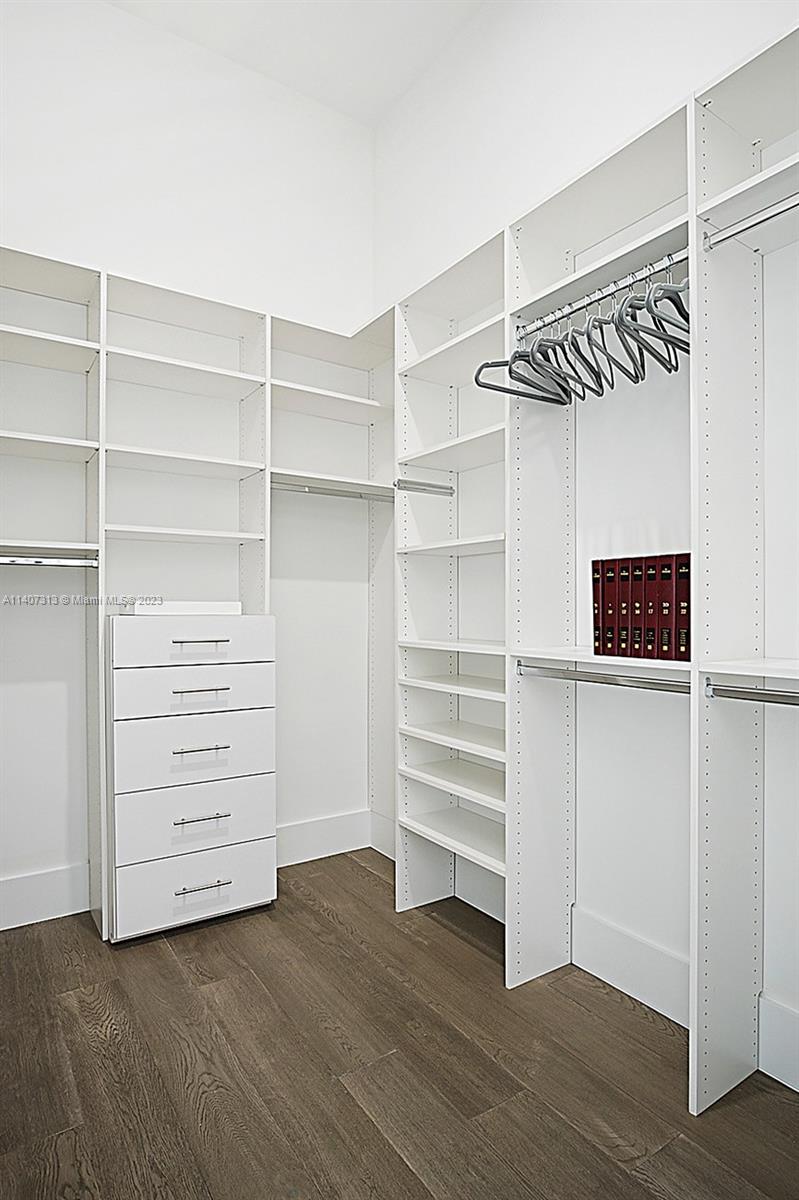 LAKE PLACID - Residential