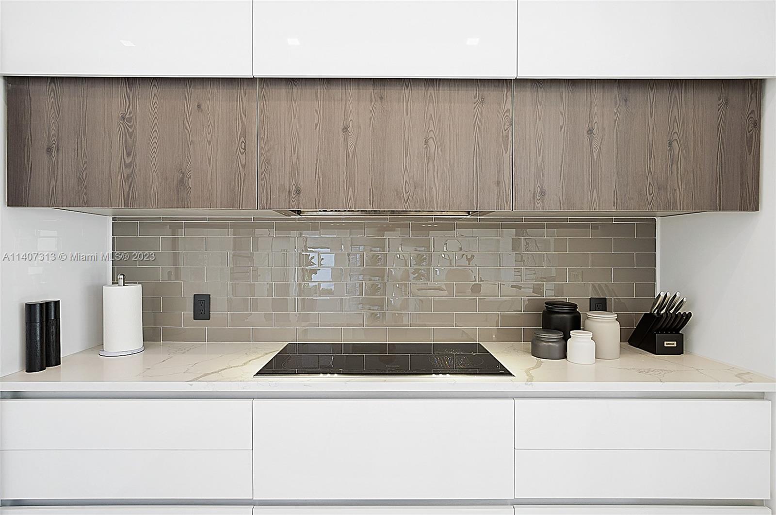 LAKE PLACID - Residential