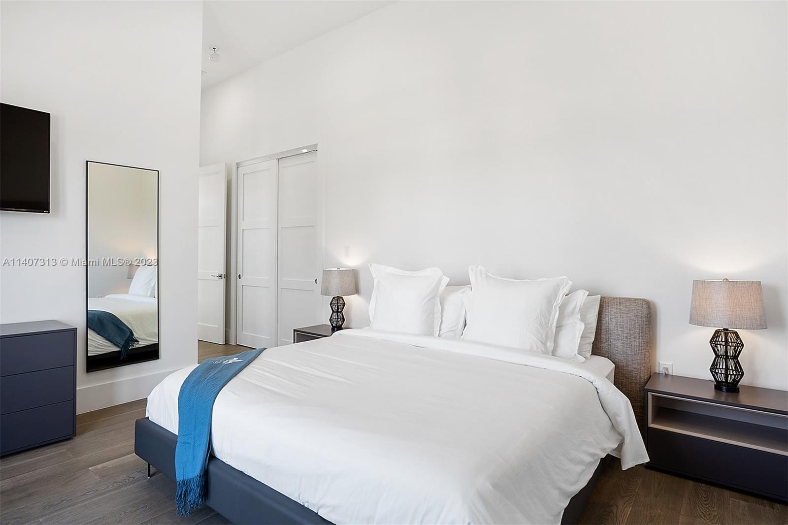 LAKE PLACID - Residential