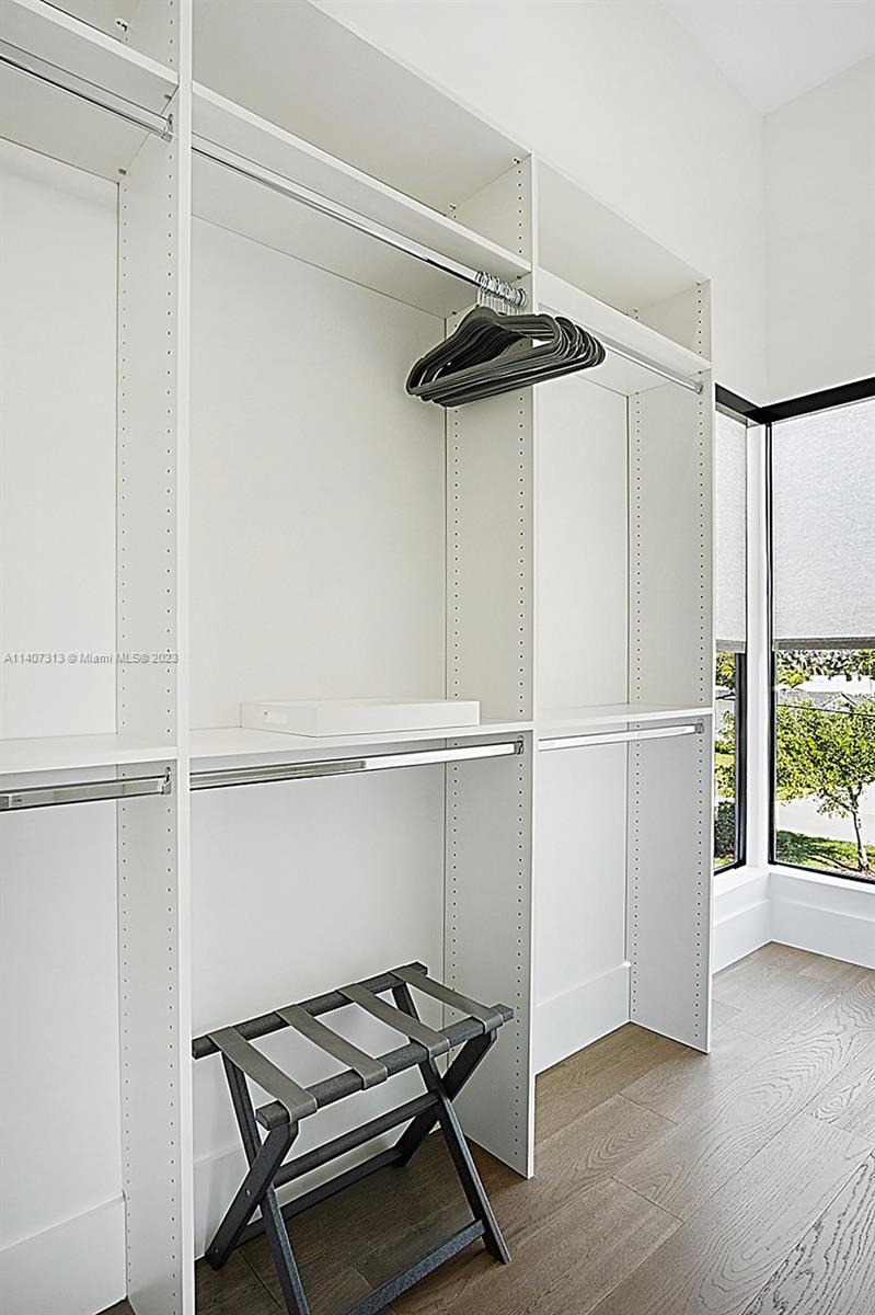 LAKE PLACID - Residential