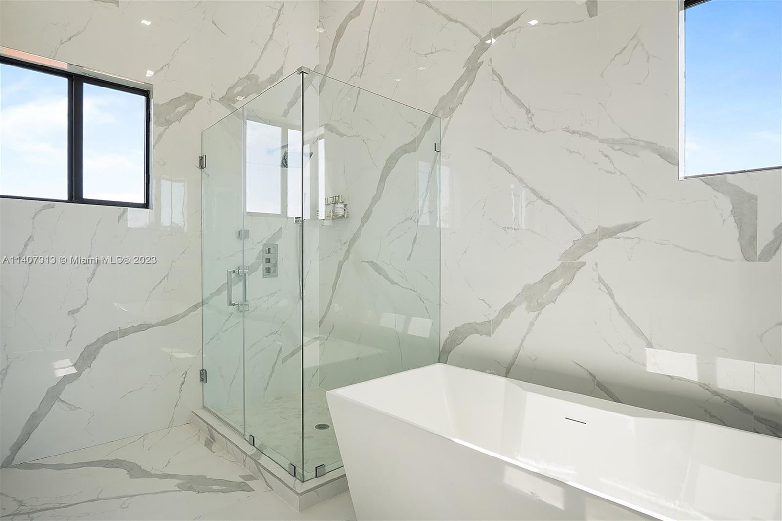 LAKE PLACID - Residential