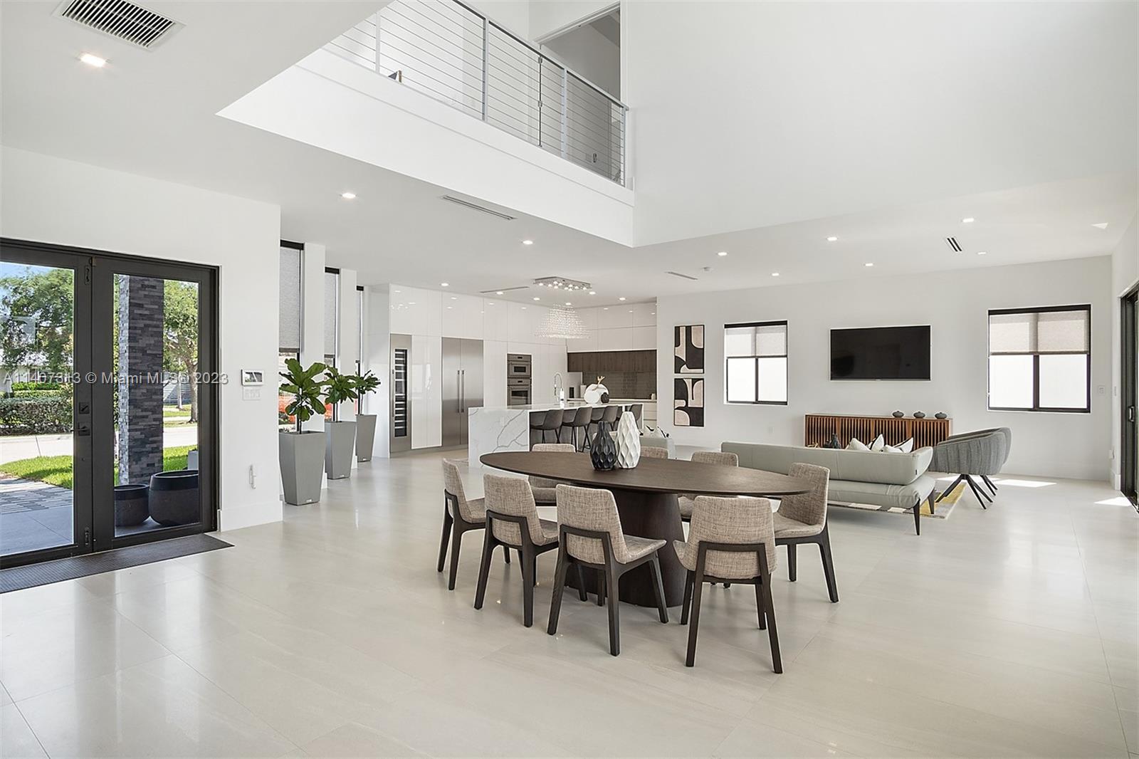 LAKE PLACID - Residential