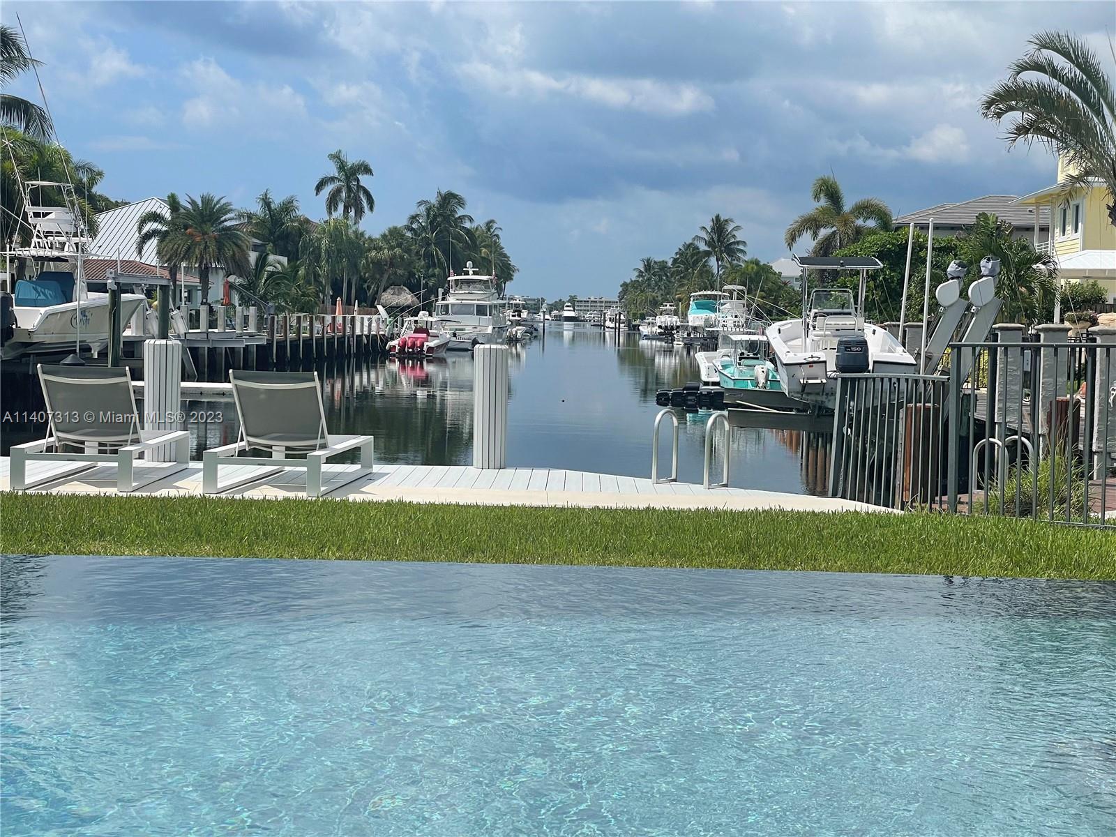 LAKE PLACID - Residential