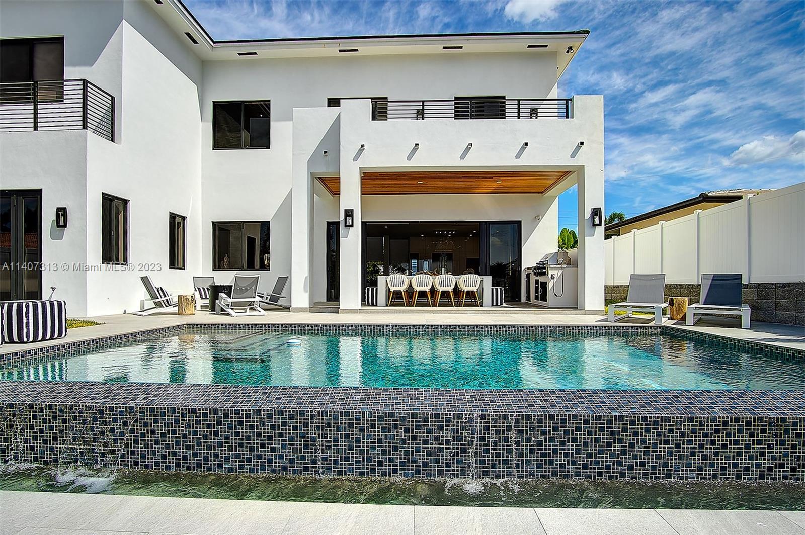 LAKE PLACID - Residential