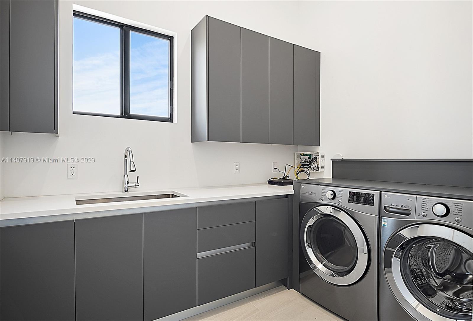 LAKE PLACID - Residential