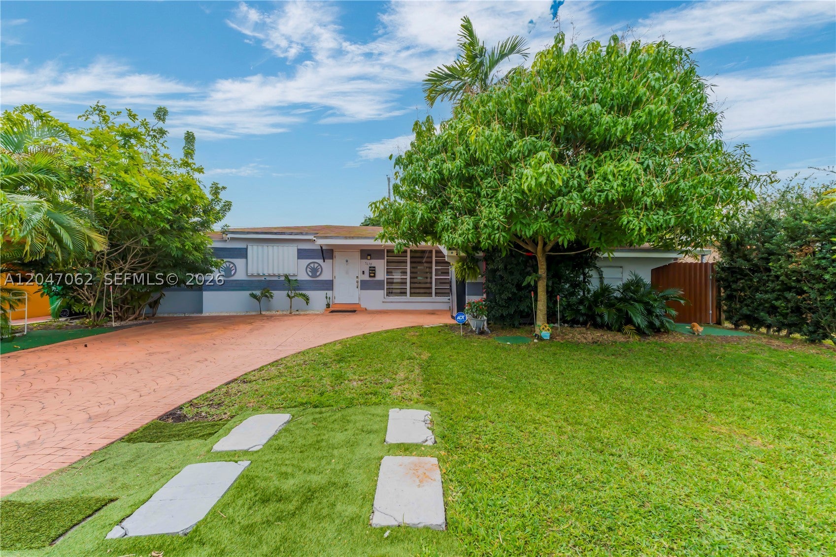 7630 Plantation Blvd, Miramar FL 33023