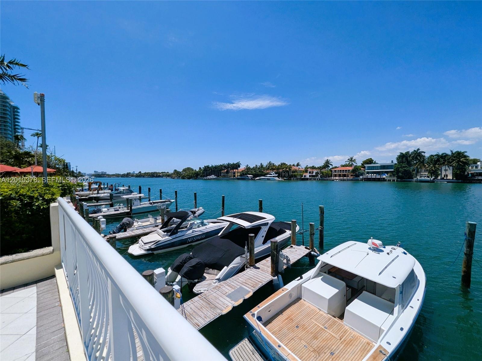 5600 CONDO - Residential