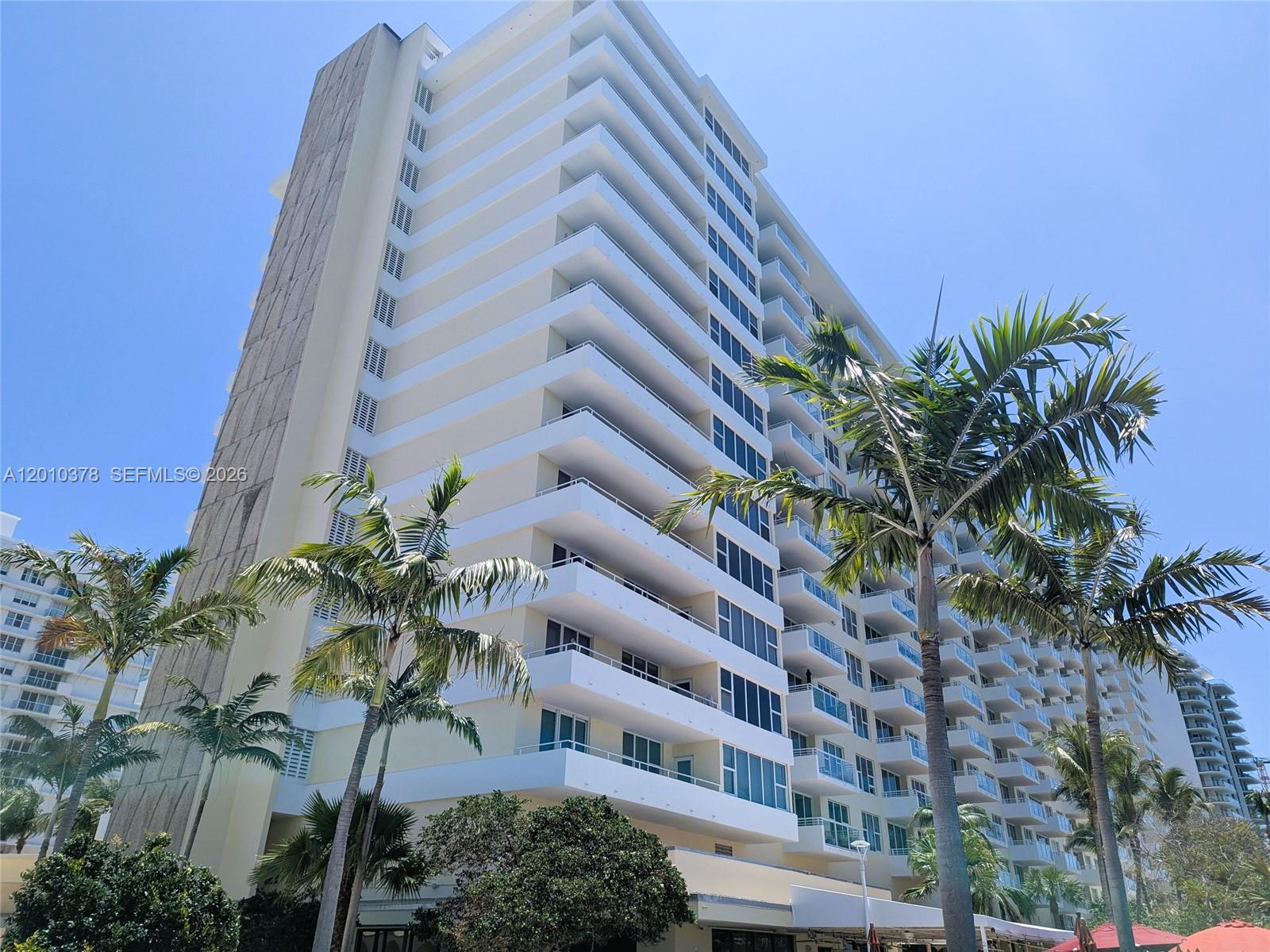 5600 CONDO - Residential