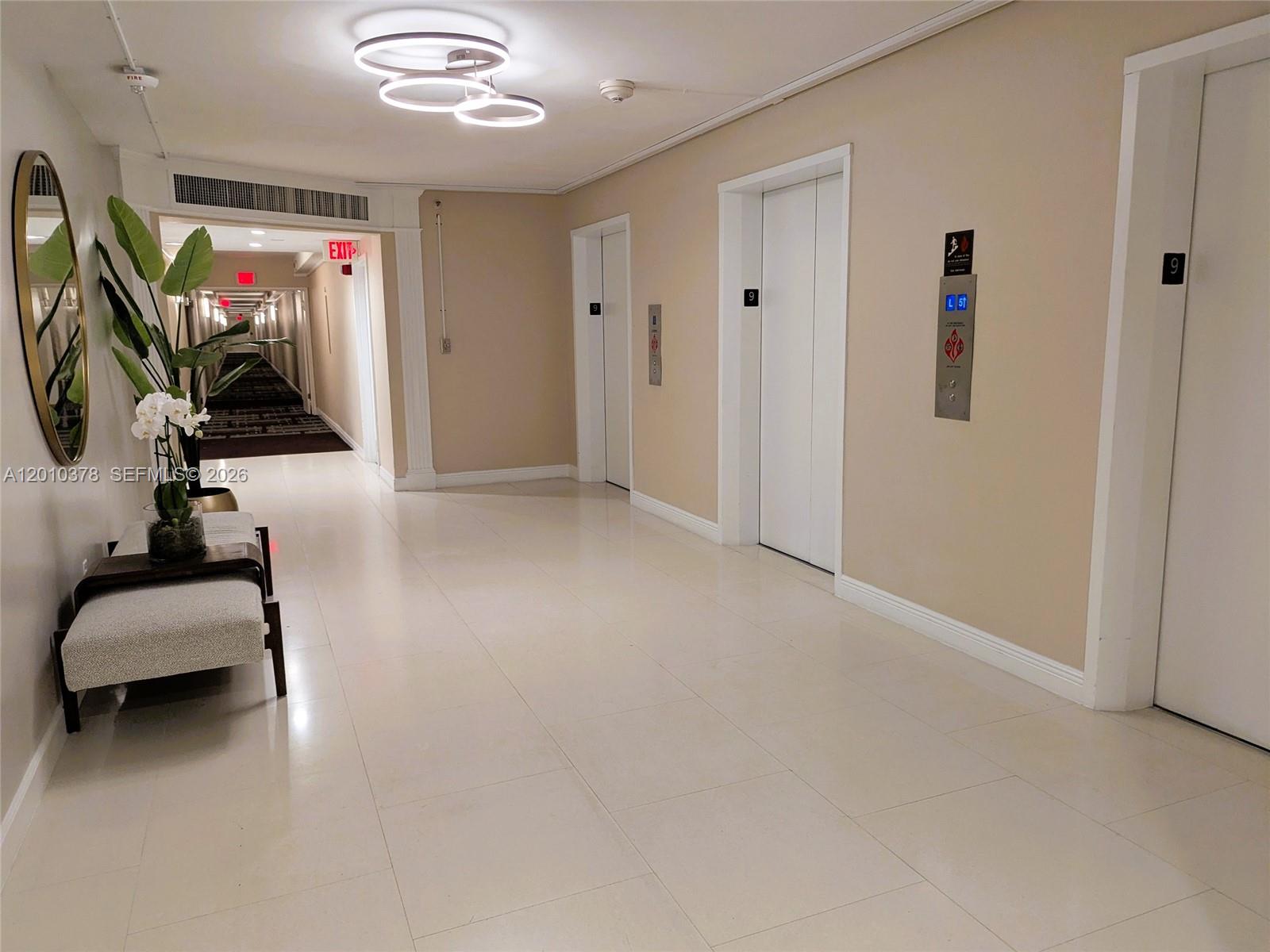 5600 CONDO - Residential