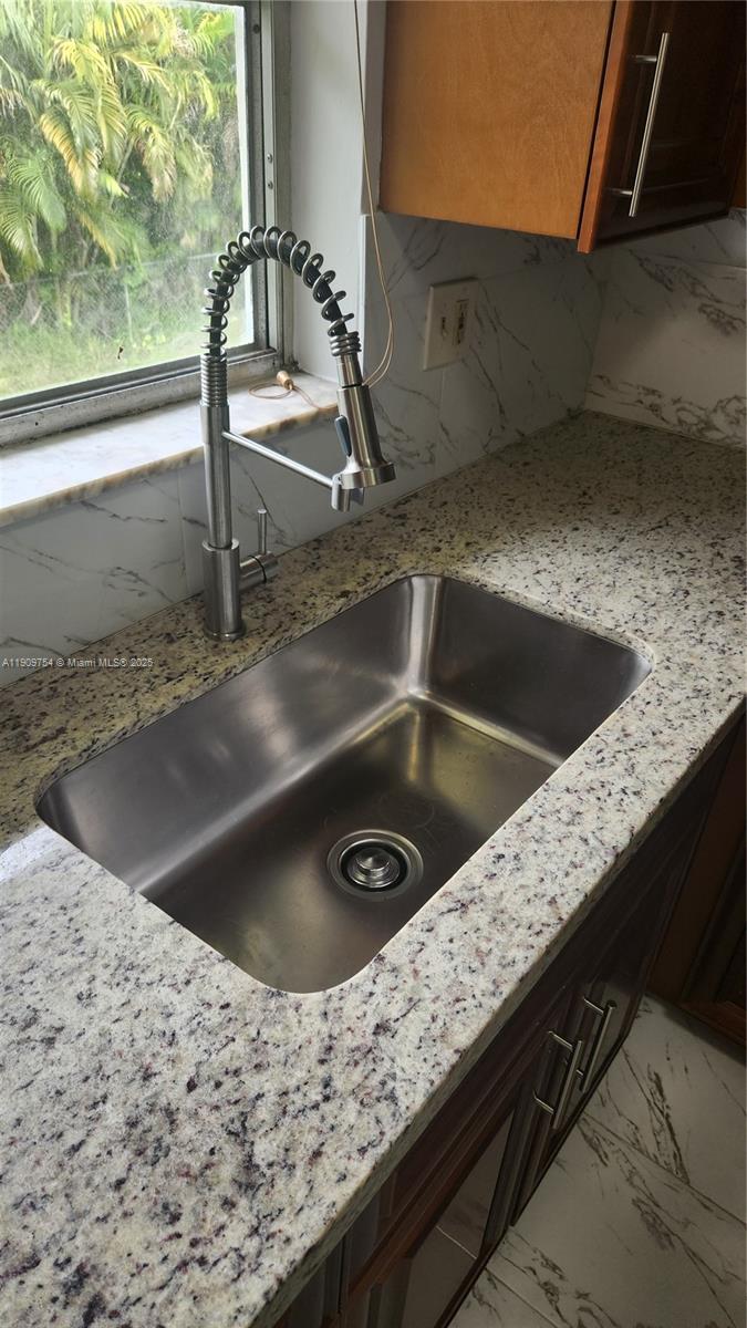 VILLAS AT CORAL SPRINGS - Residential Lease