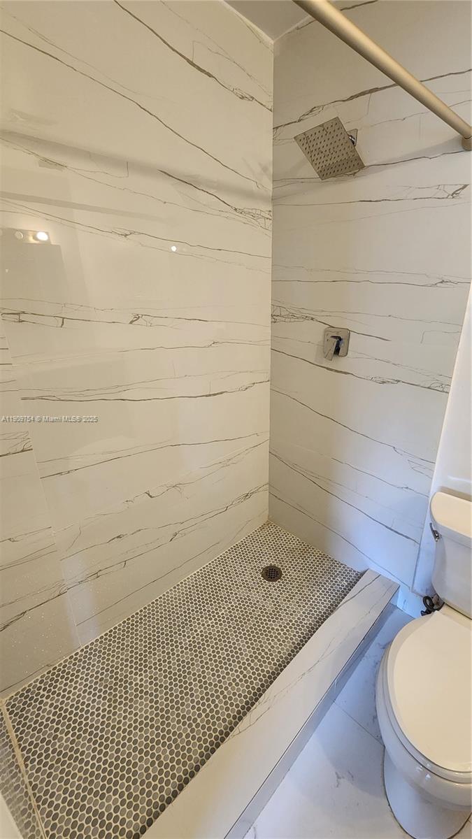 VILLAS AT CORAL SPRINGS - Residential Lease