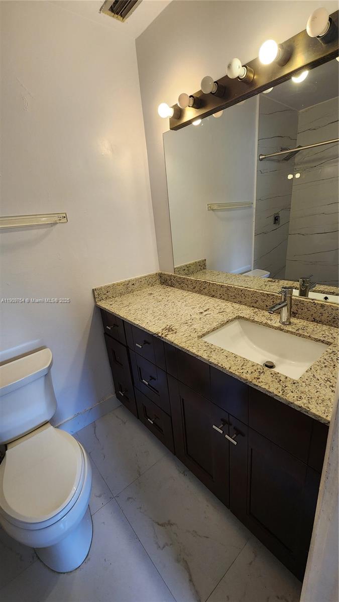 VILLAS AT CORAL SPRINGS - Residential Lease