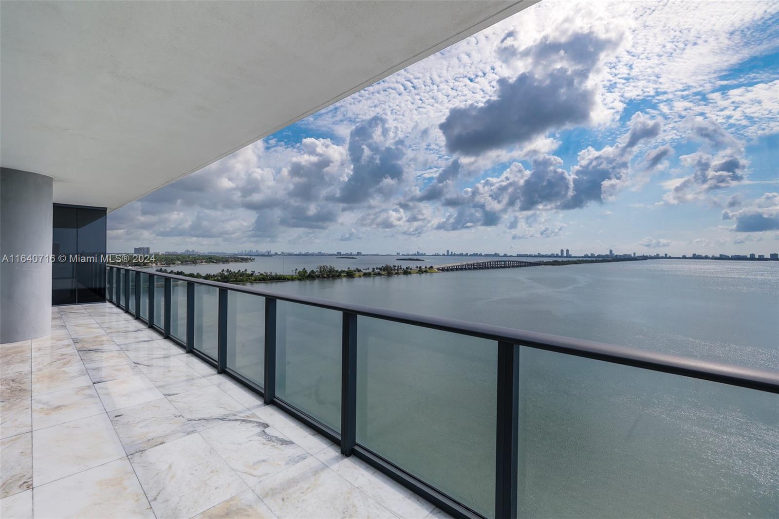 ONE PARAISO CONDO - Residential