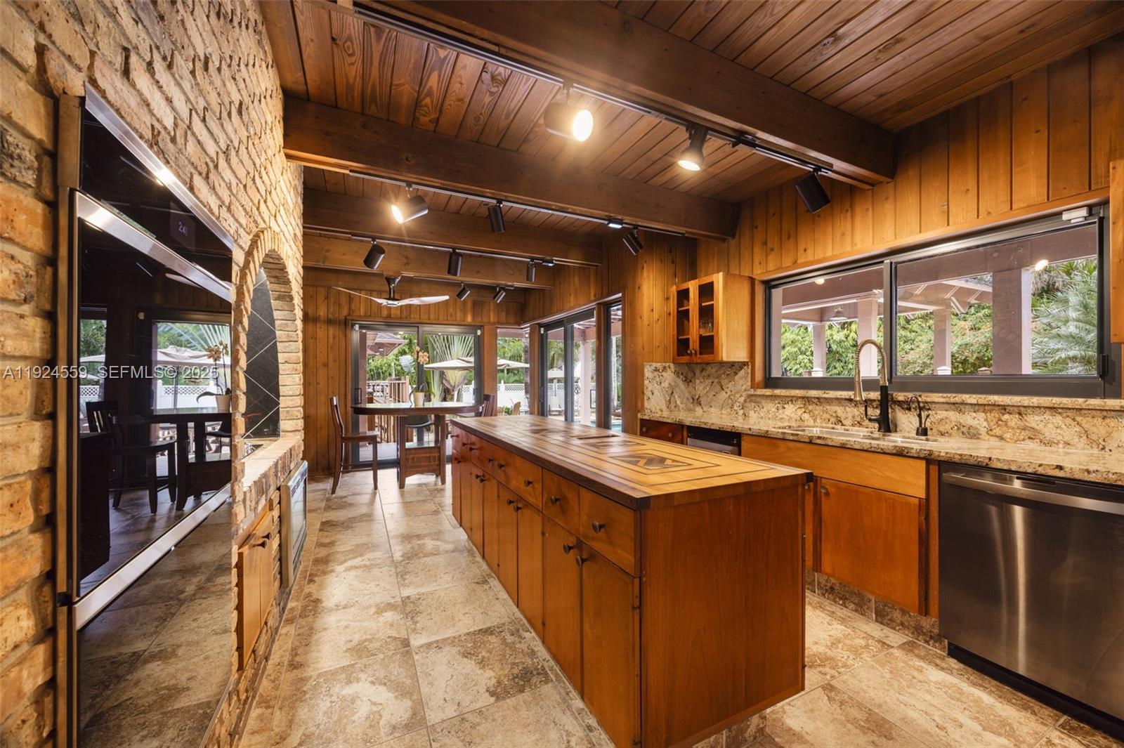 Redlands - Residential