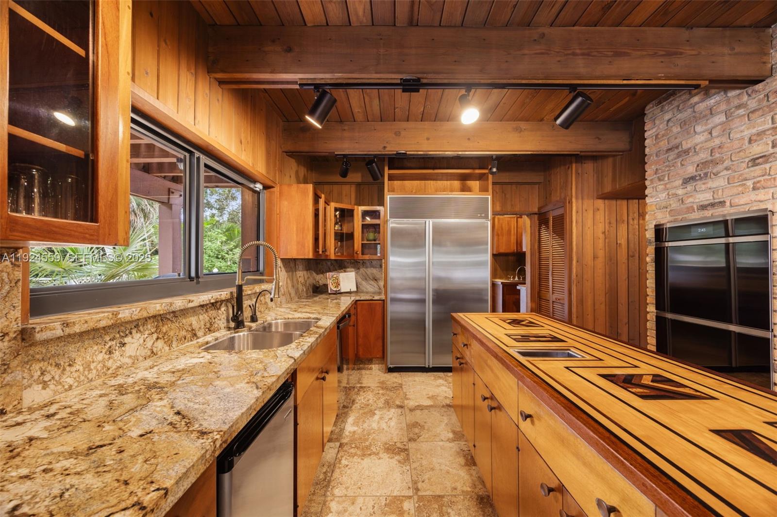 Redlands - Residential