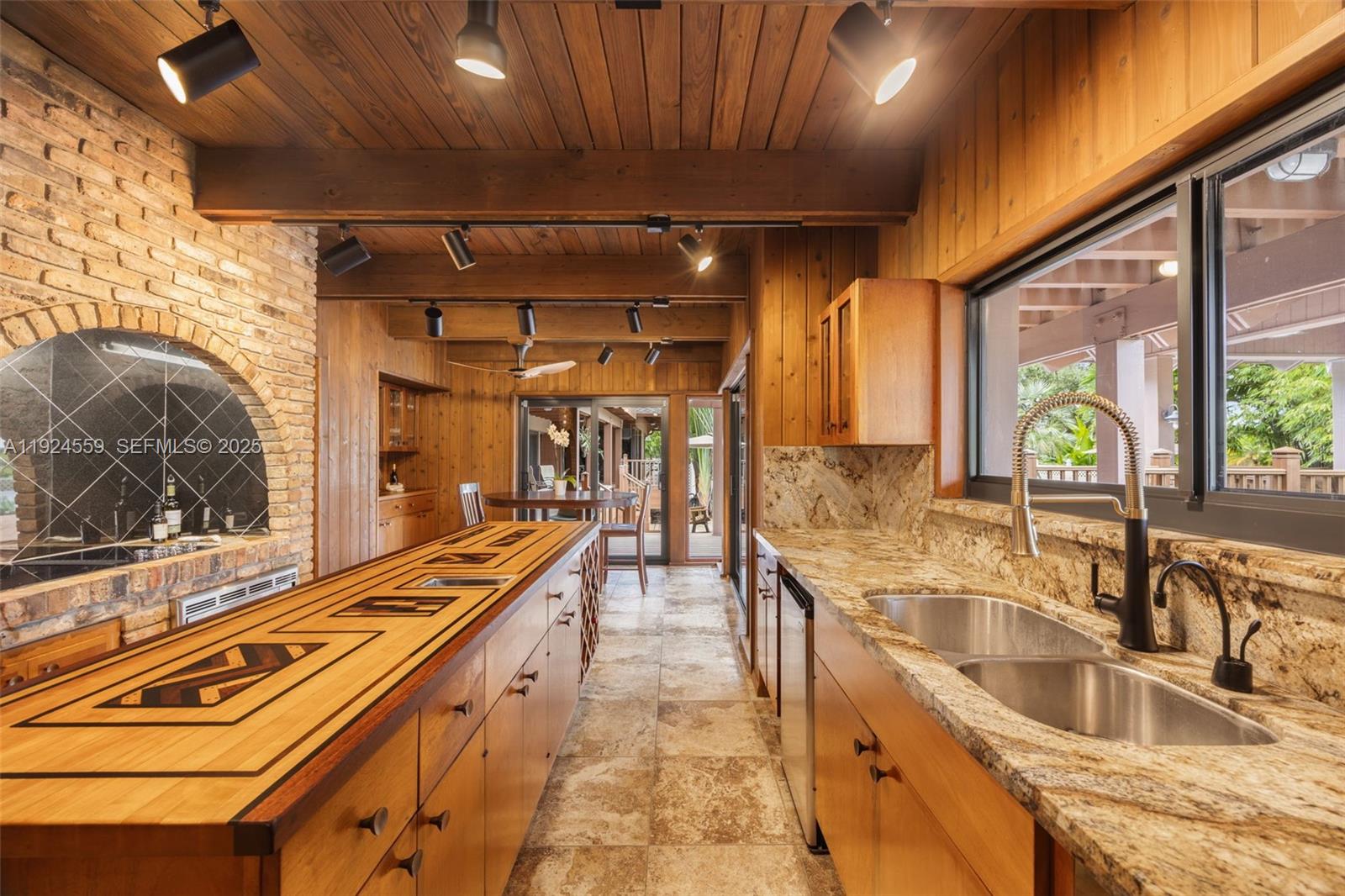 Redlands - Residential