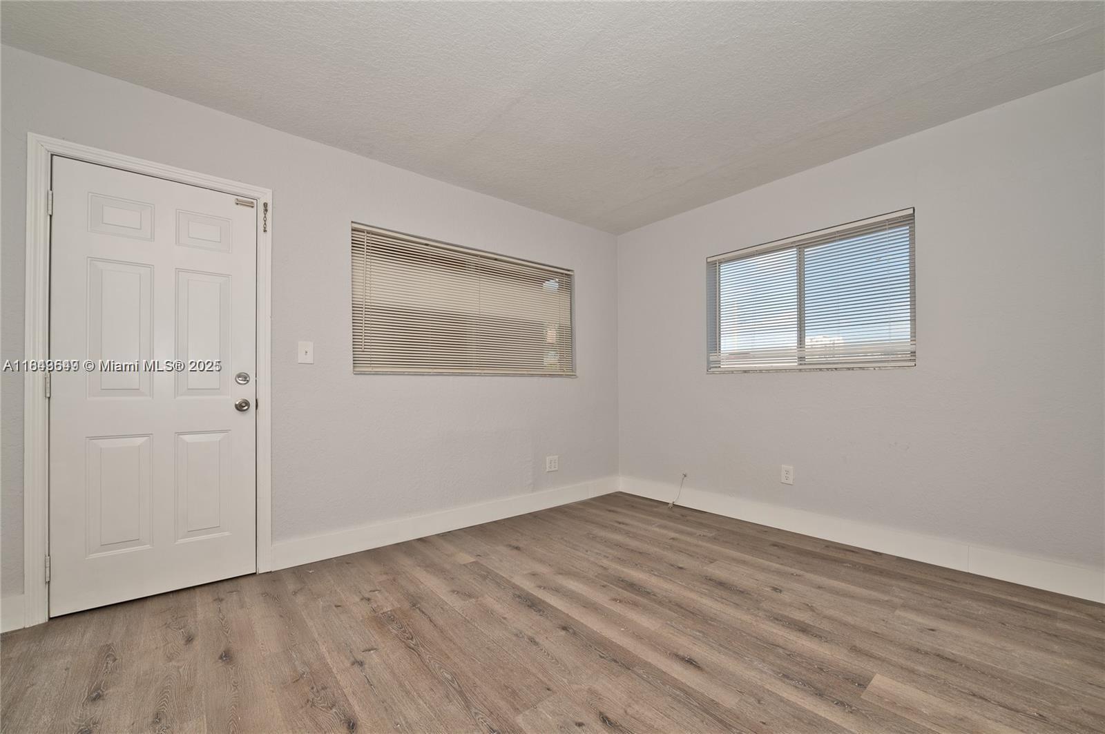 RIVER GRAND II CONDO - Residential