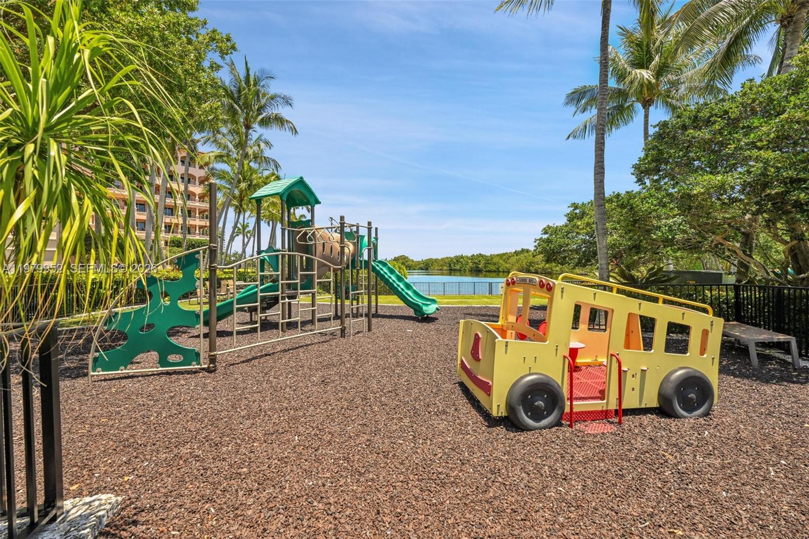 DEERING BAY CONDO II - Residential