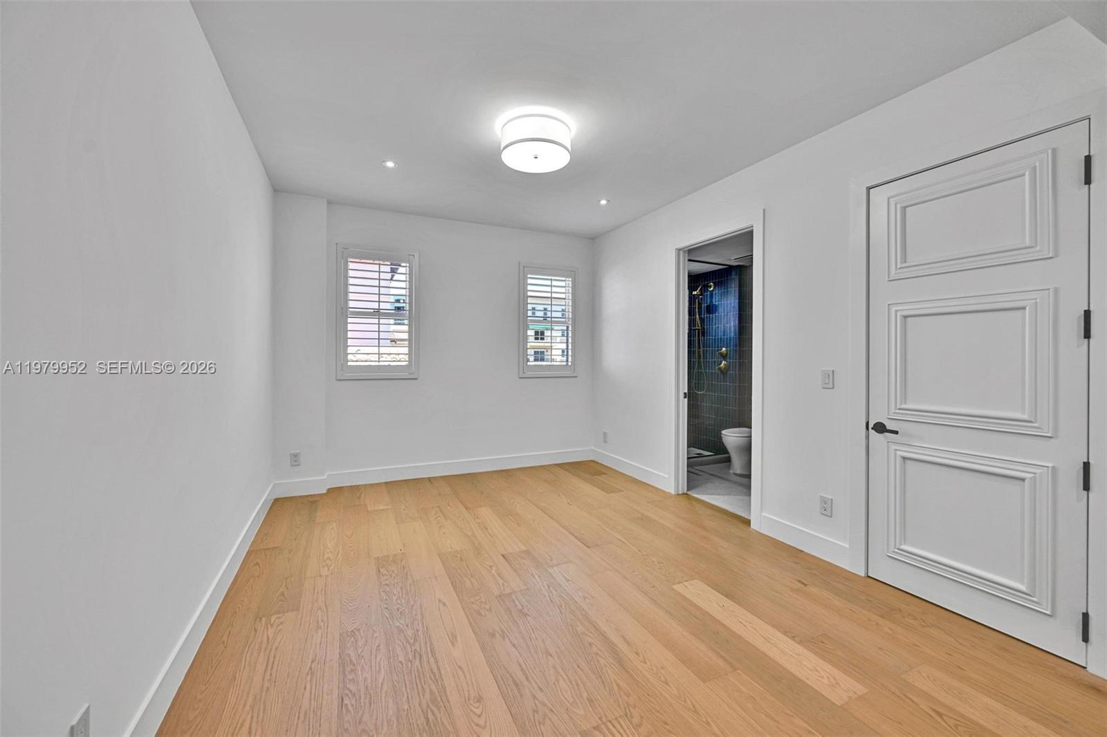 DEERING BAY CONDO II - Residential