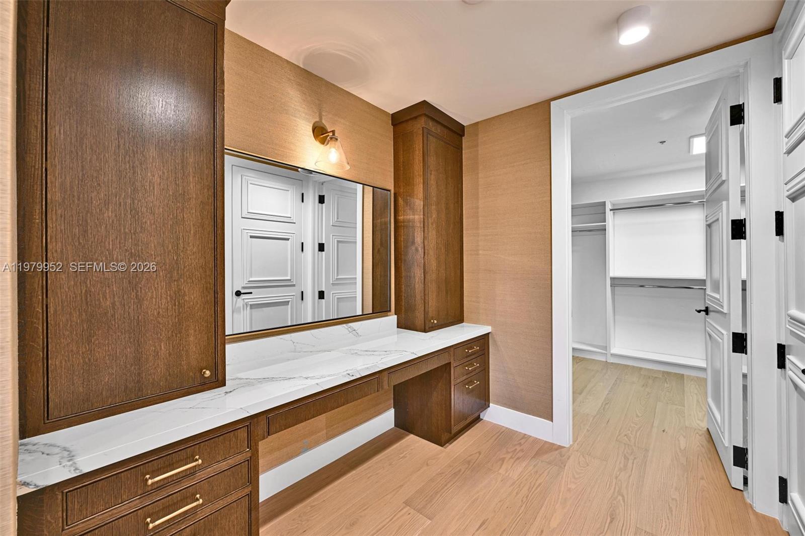 DEERING BAY CONDO II - Residential