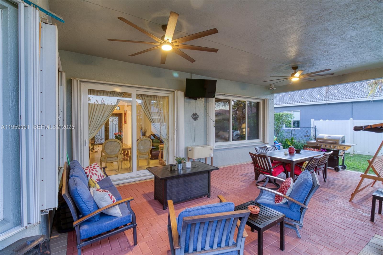 PASADENA AT PEMBROKE SHOR - Residential