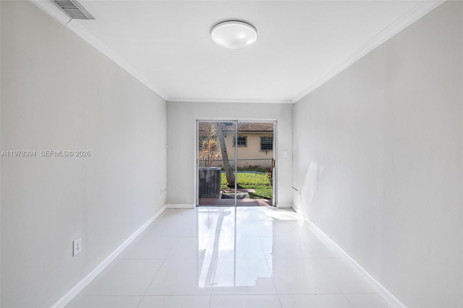 REALTY SECURITIES CORPPB - Residential Income