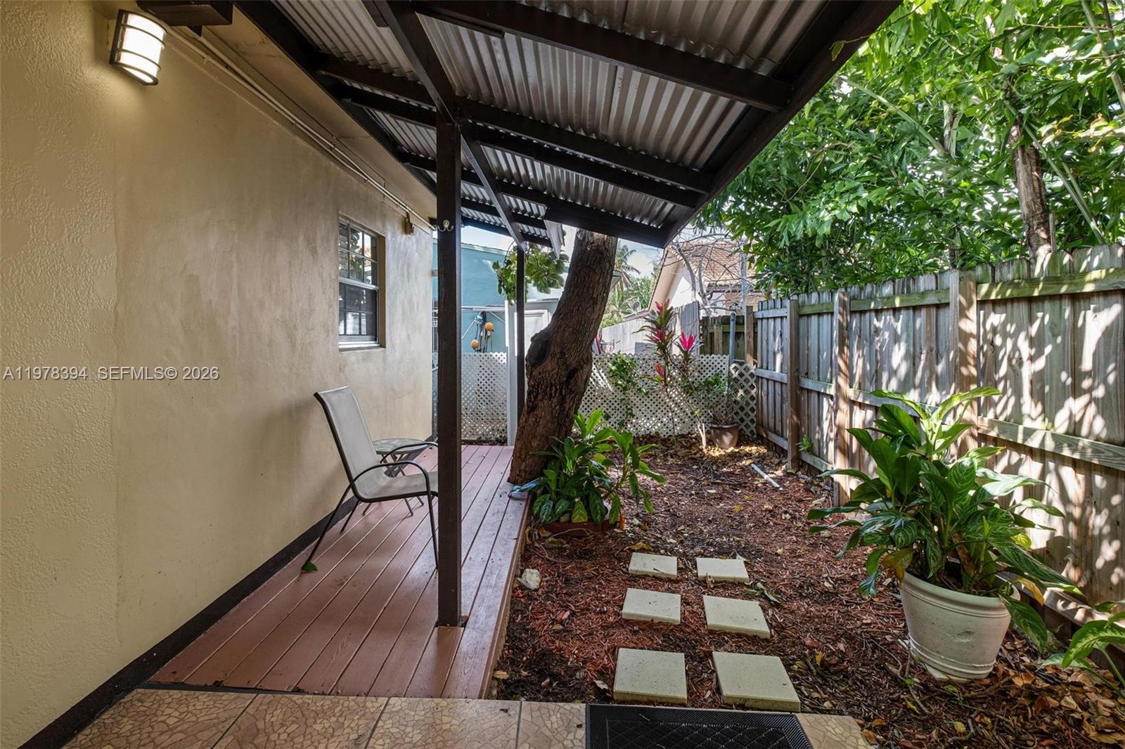 REALTY SECURITIES CORPPB - Residential Income