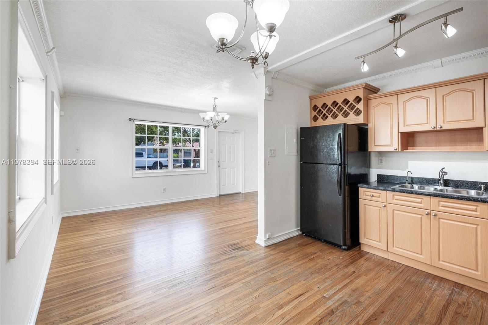 REALTY SECURITIES CORPPB - Residential Income