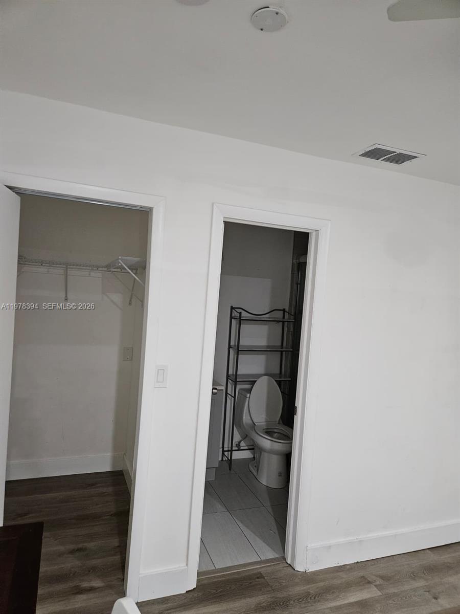 REALTY SECURITIES CORPPB - Residential Income