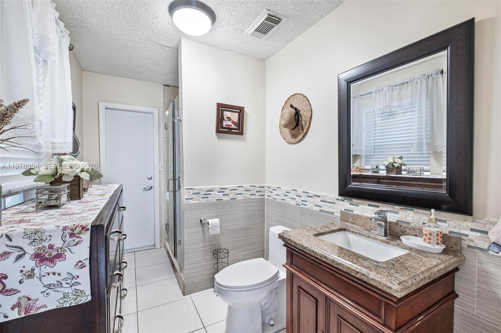 REALTY SECURITIES CORPPB - Residential Income