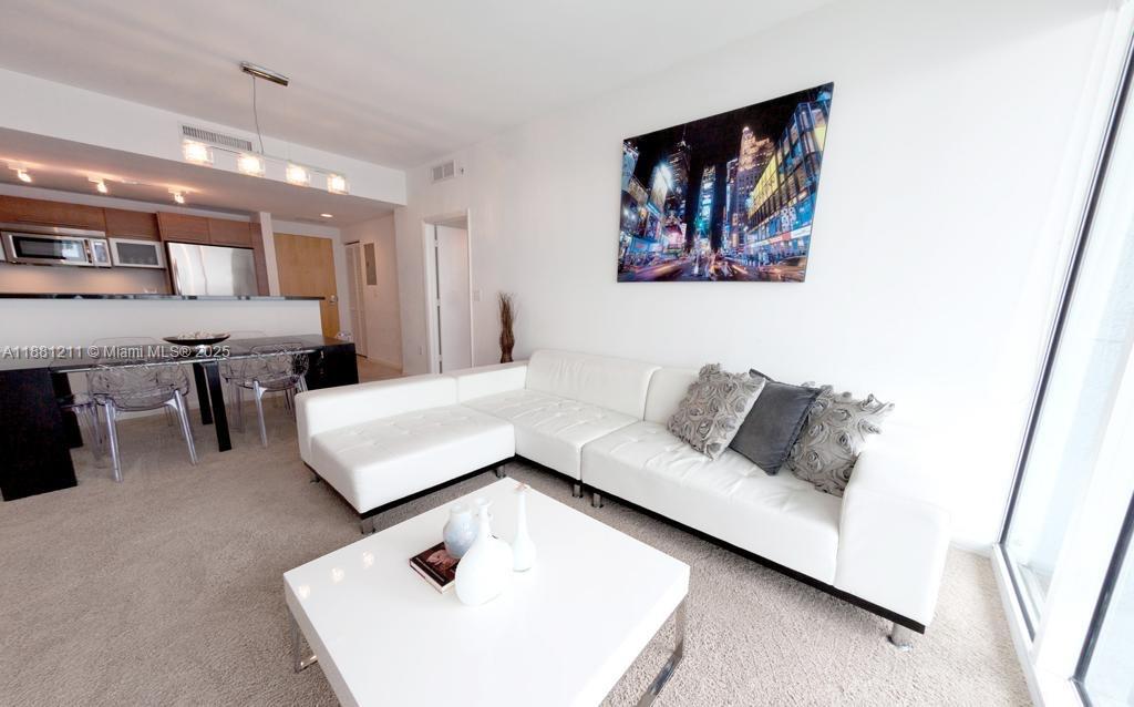 244 Biscayne Blvd 1710
