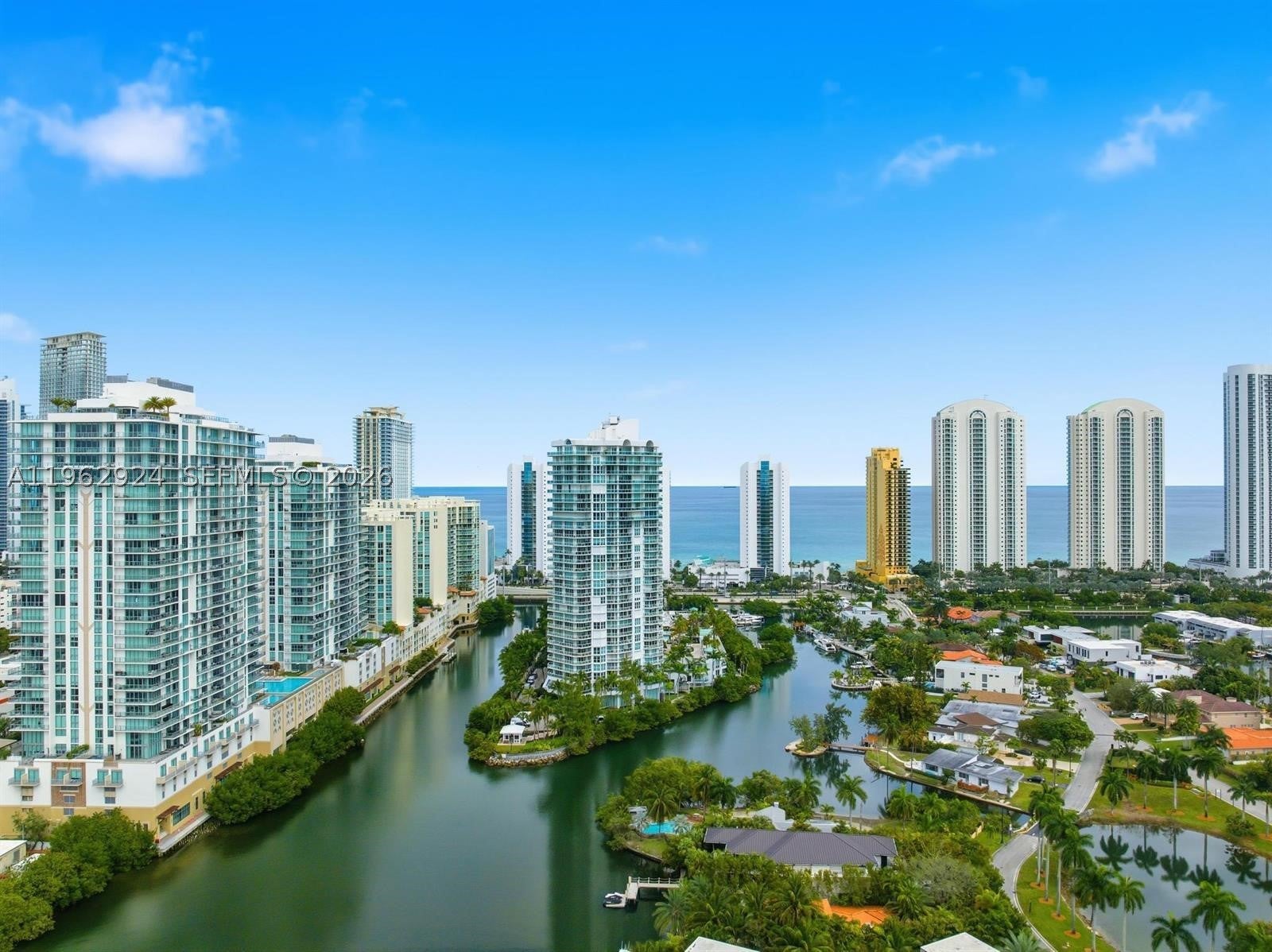 16500 Collins Ave TH-9
