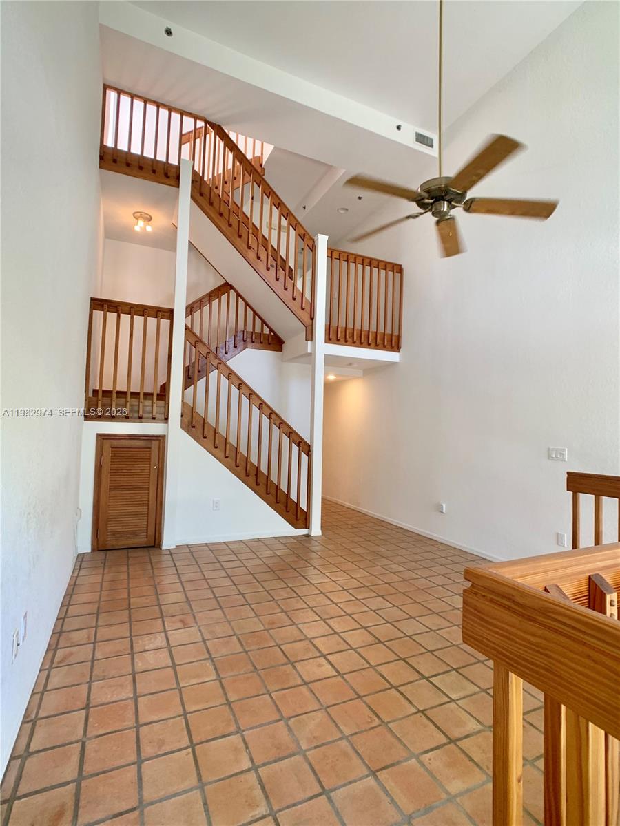 1853 Jefferson Ave 5