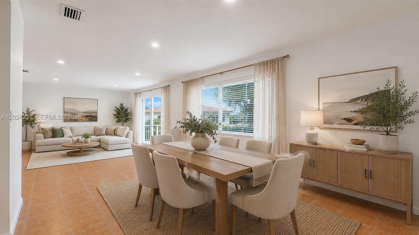 THE SEASONS VILLAS & THMS - Residential