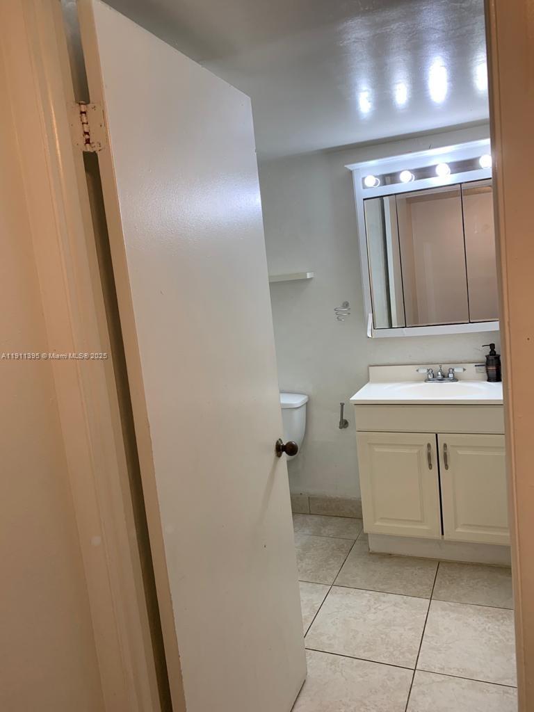 LAS VISTAS AT DORAL CONDO - Residential Lease