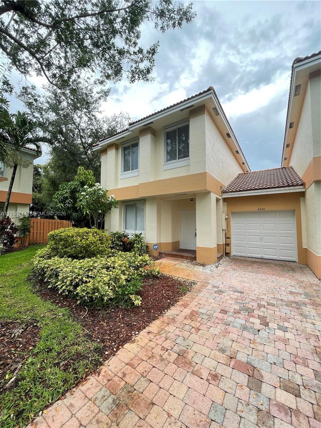 Photo of 6524 Hidden Cove Dr #1-4, Davie, FL 33314 (MLS # A11956714)