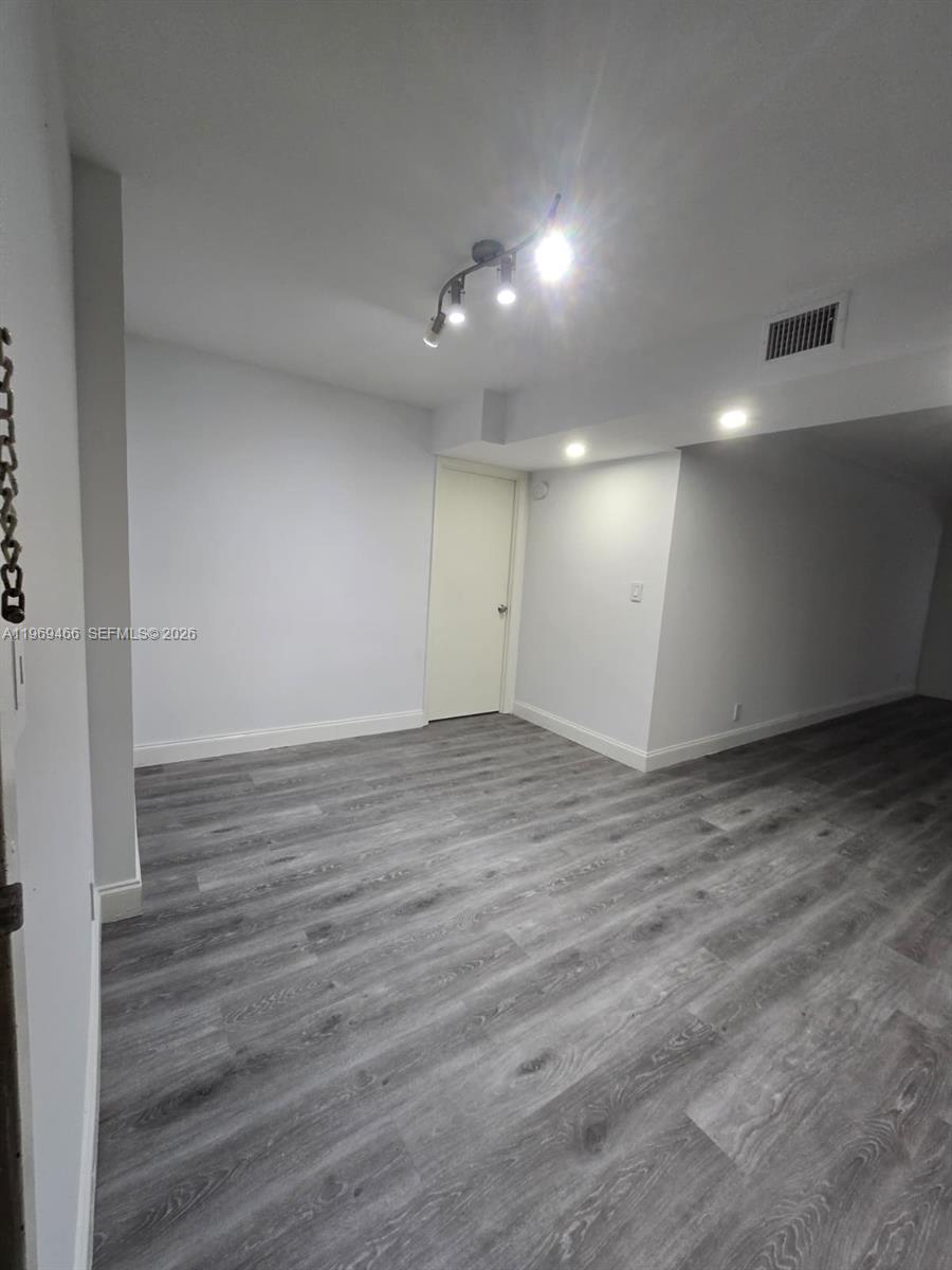PLANTATION PLACE CONDO - Residential Lease