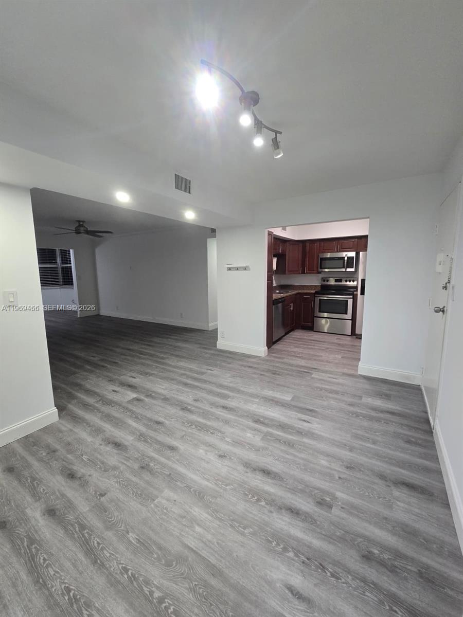 PLANTATION PLACE CONDO - Residential Lease
