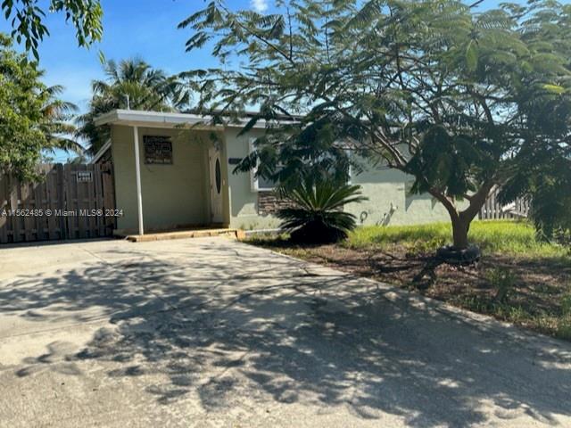 Property for Sale at 1411 Ne 41st Dr, Pompano Beach, Broward County, Florida - Bedrooms: 3 
Bathrooms: 1  - $345,000