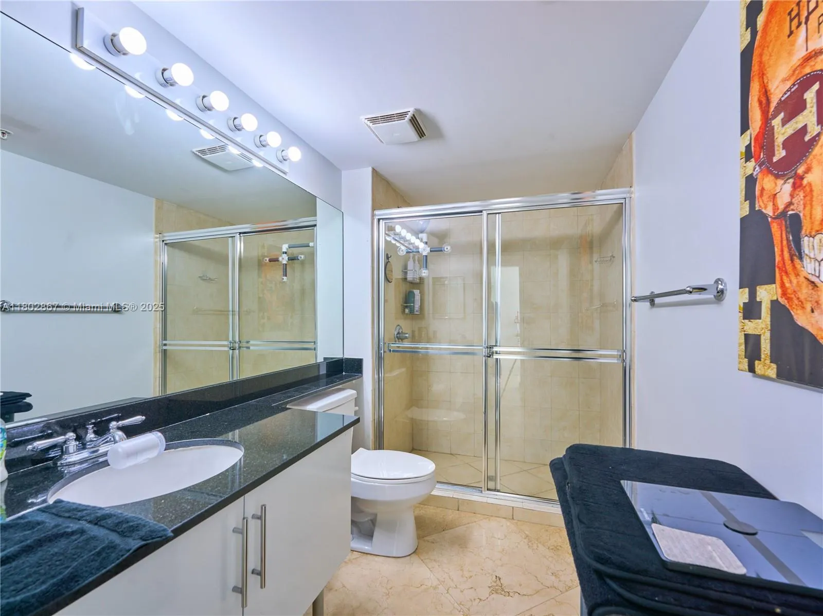 Miami, Florida 33131, United States, 2 Bedrooms Bedrooms, ,2 BathroomsBathrooms,Residential,Pending,132616