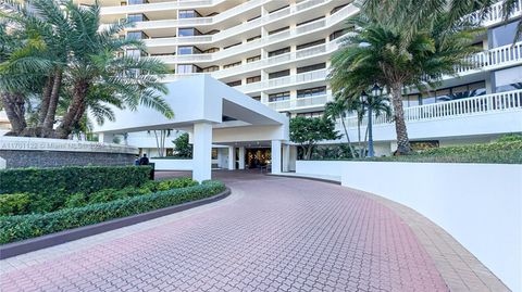 A home in Aventura