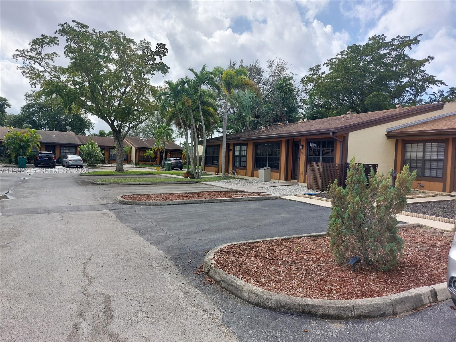 EVERGLADES SUGAR & LAND C - Residential